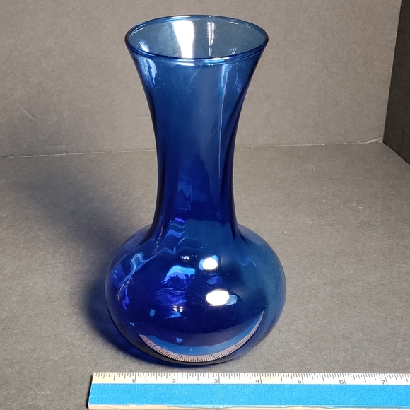 SWIRL FLUTED VASE⭐ - Picture 6 of 9